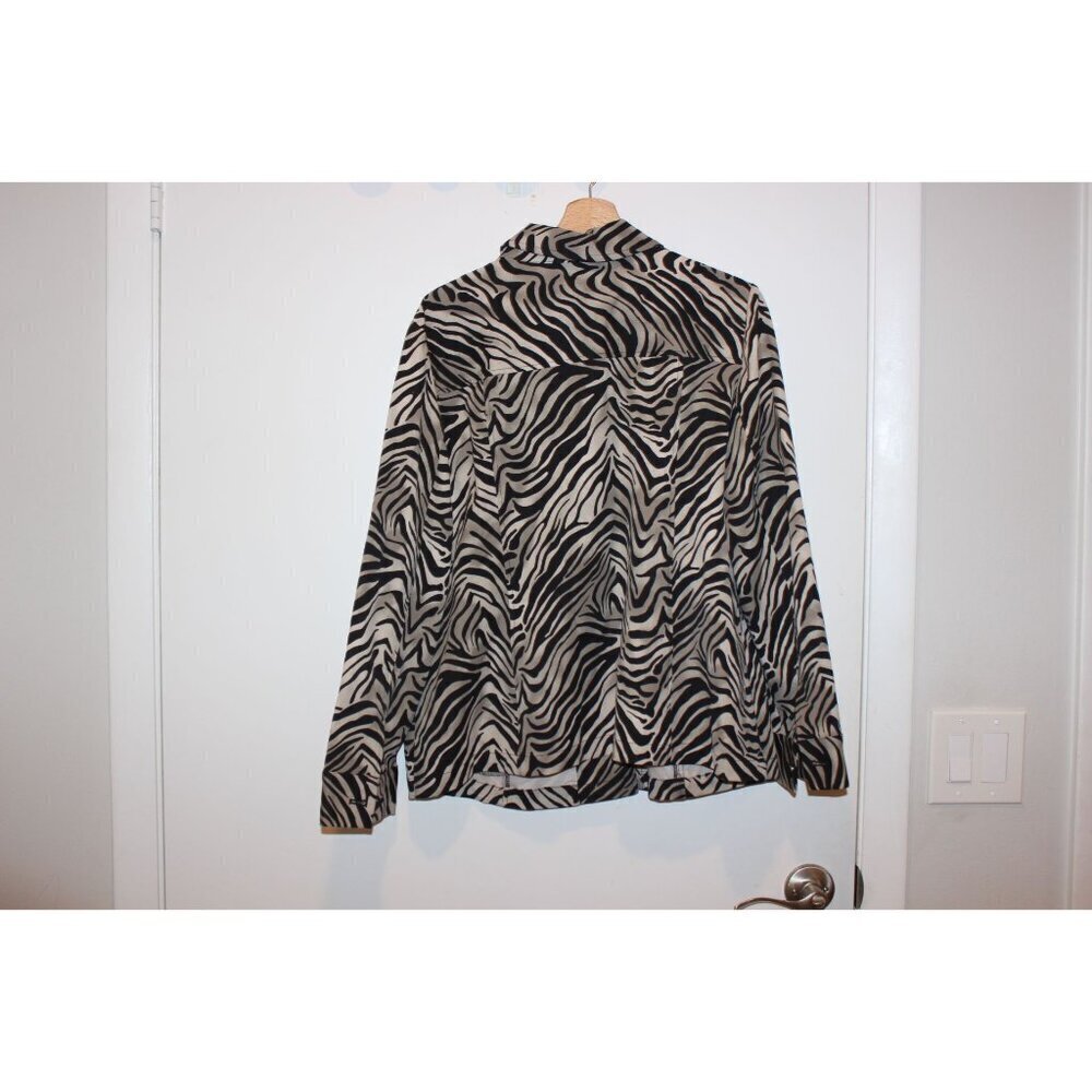 Chicos Zebra Print Button-Up Jacket Size 3x Women… - image 5